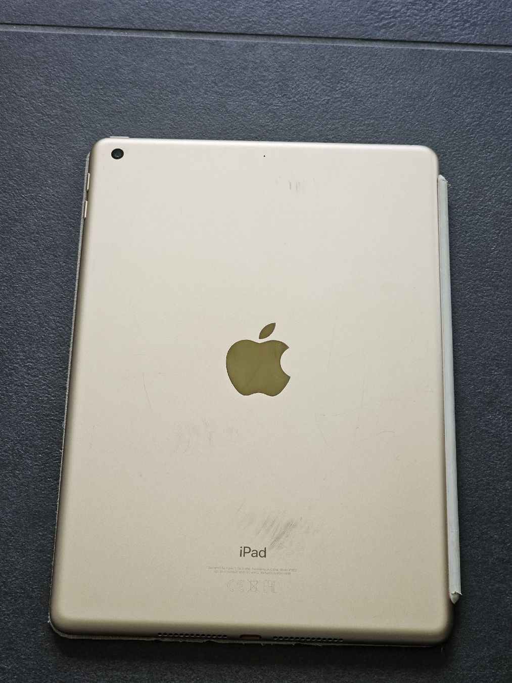 Apple Tablet PC: Apple iPad 5. Generation | 9.7" | 32GB | Gold – Gebraucht aus Grosswangen von GeorgeMaharis 3