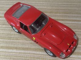 Burago 1:18 Ferrari GTO im guten Zustand ab 19.- RAR