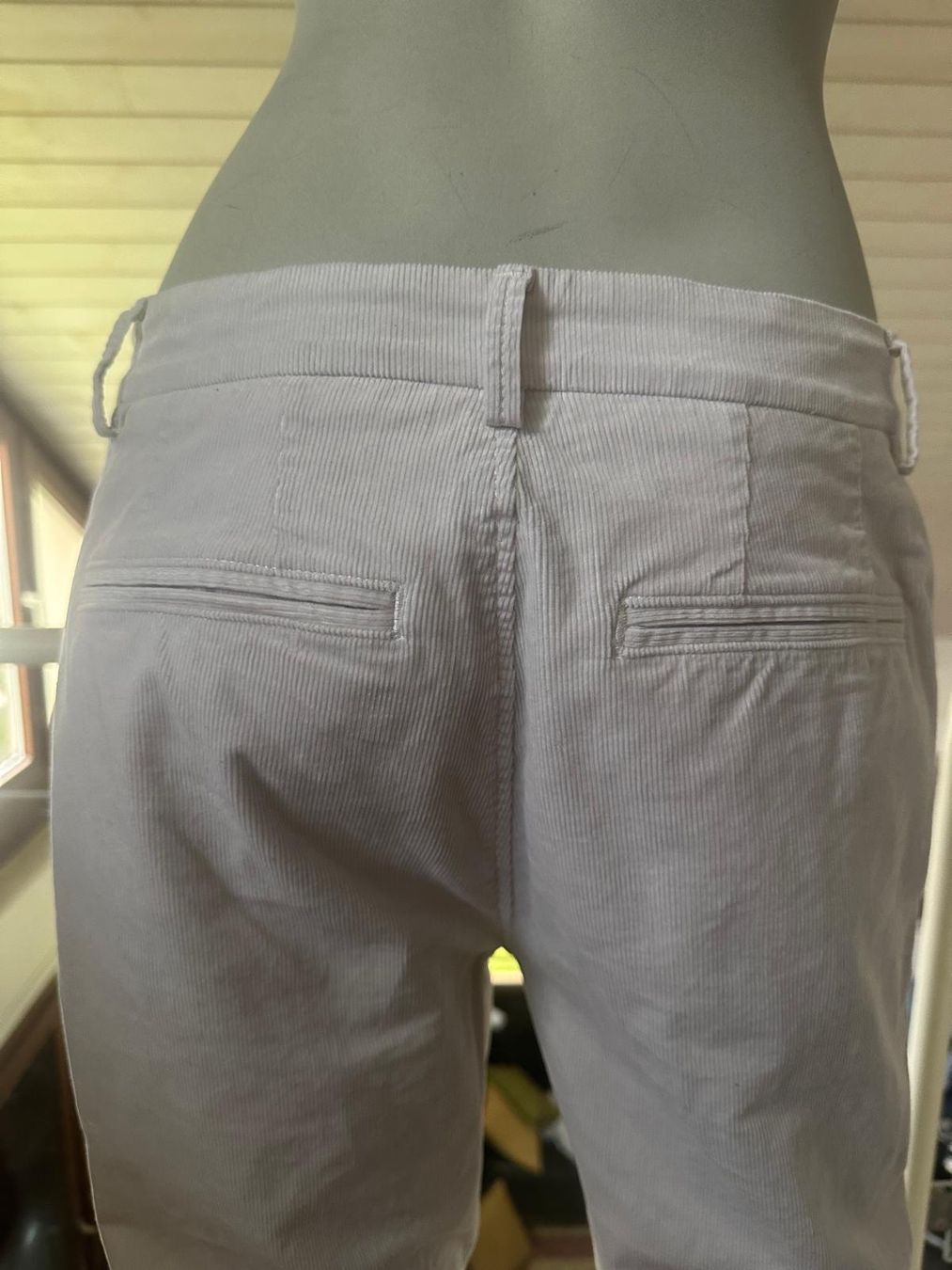Closed Pantaloni: Elfenbeinfarbene Hose von CLOSED – Usato da Neuhausen venduto da Lechasseur 5