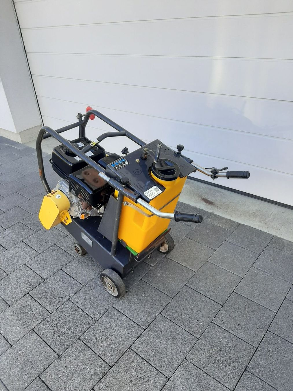 Tutte le macchine: Fugenschneider Baumax Benzin 450mm Blatt – Usato da Rain venduto da Kleinmoto 2