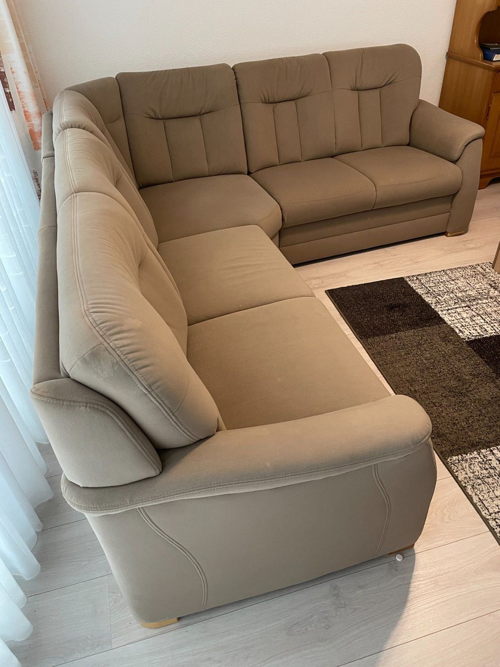 Sofas: Eck-Sofa - Wohnlandschaft Queenline – D'occasion à Bazenheid par hefti79 1