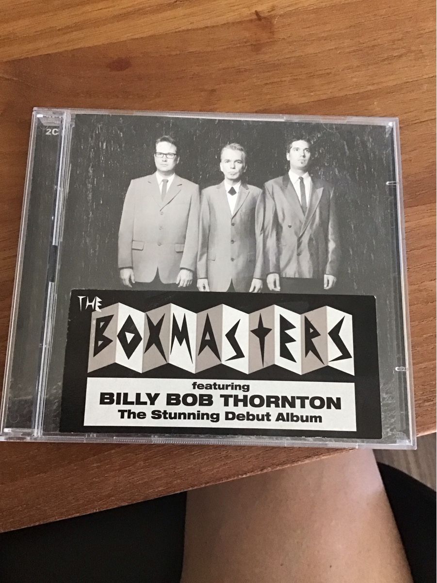 CD: The Boxmasters Featuring Billy Bob Thornton CD – Usato da Metzerlen venduto da muelhth1