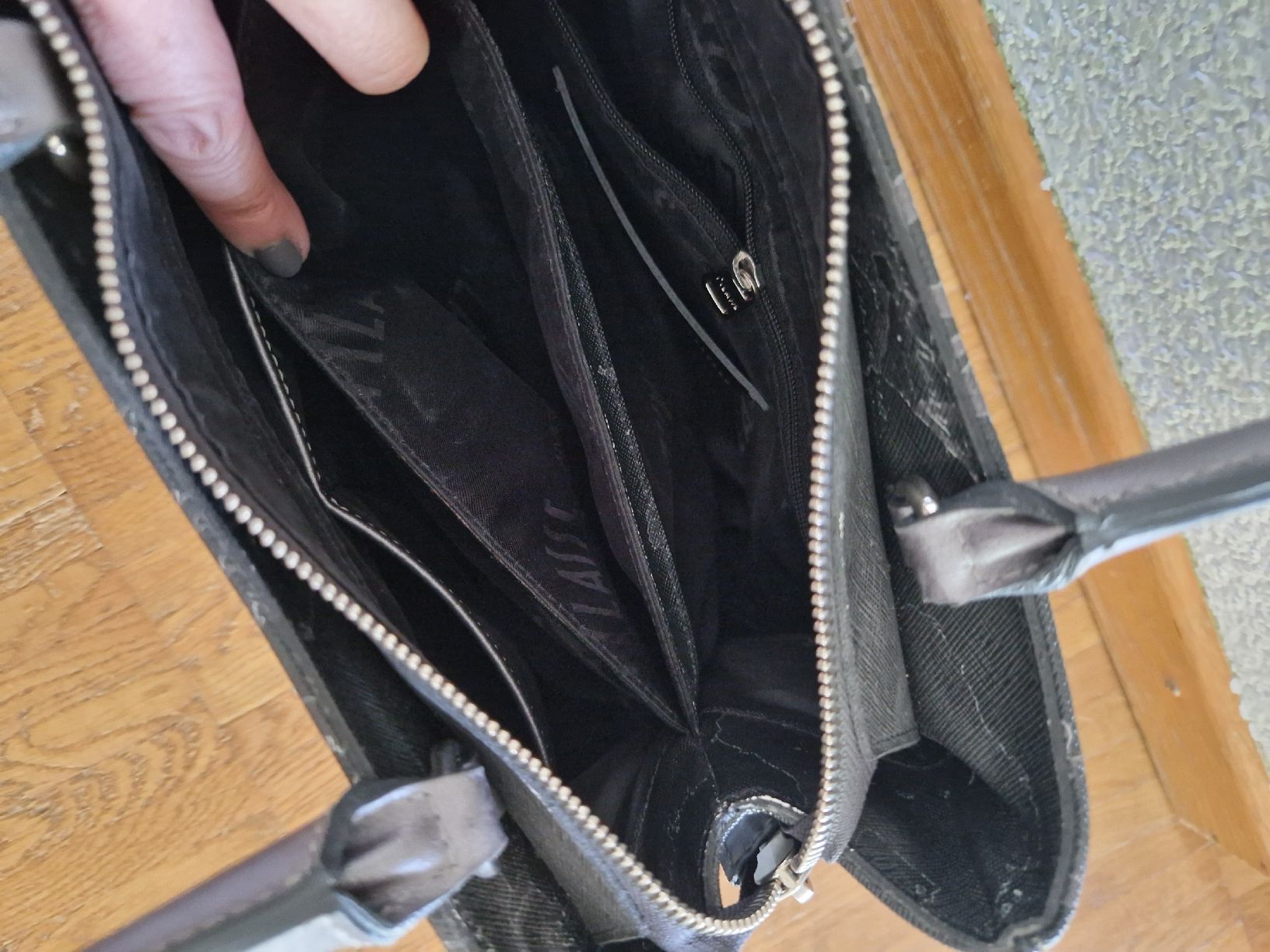 Alviero Martini Taschen für Damen: Edle Alviero Martini 1a Classe Handtasche – Gebraucht aus Kloten von somsing 4