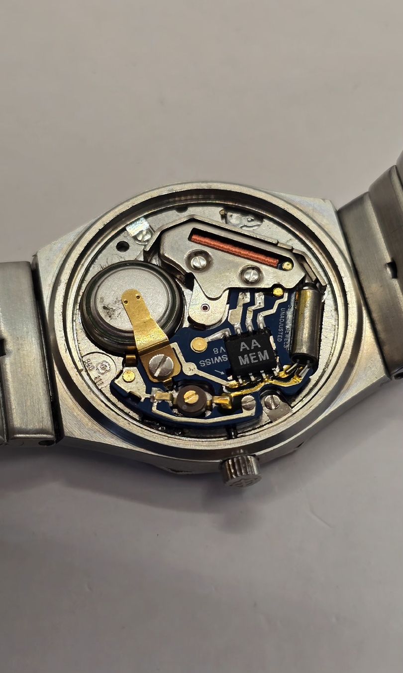 Zodiac Orologi: Zodiac Quartz Date Royal Oak 34,1mm – Usato da Minusio venduto da AGSuhren 9