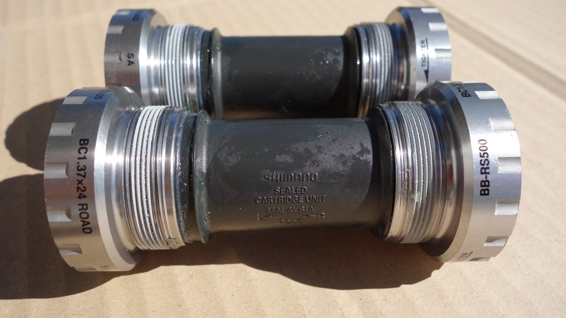Ersatzteile: Shimano Innenlager Bottom Bracket Hollowtech - VERSAND – Neu und originalverpackt aus Innerferrera von tic_p7qd 1