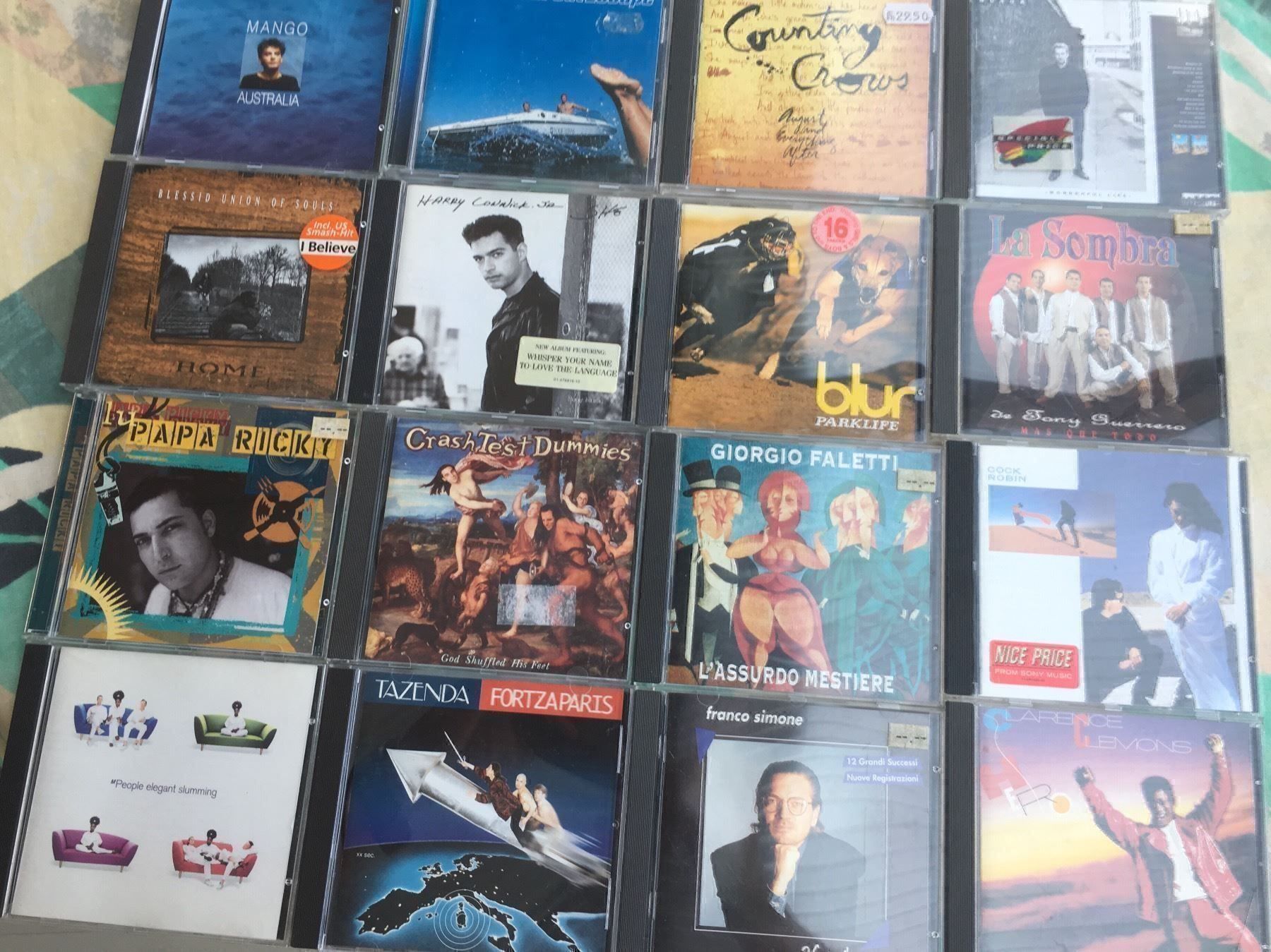 CD: 16 CD music – Usato da Châtillon FR venduto da riocavalli