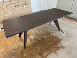 vitra. Table S.A.M. Bois_Jean Prouvé, 1941