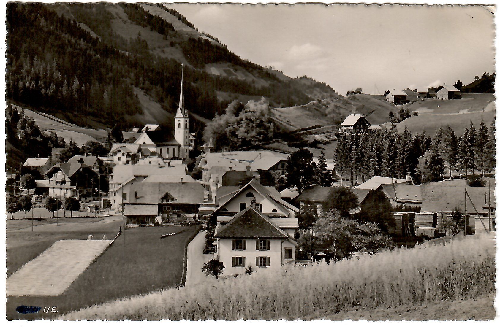 Ansichtskarten: Ansichtskarte Ort im Emmental – Gebraucht aus Kerns von etma3