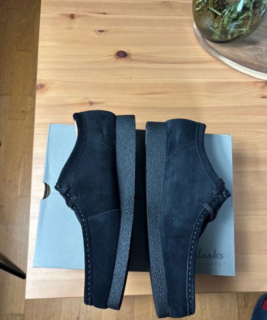 Clarks Scarpe da uomo: Clarks Wallabee Noir Daim Neuf Taille 43 – Usato da Neuchâtel venduto da leo_t5mr 3