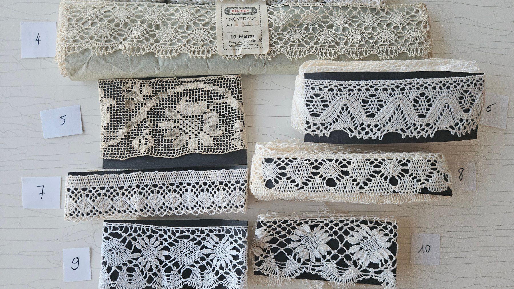 Tessuti: Spitzen geklöppelt, gestrickt, Filettechnik – Usato da Zürich venduto da Budleia 8