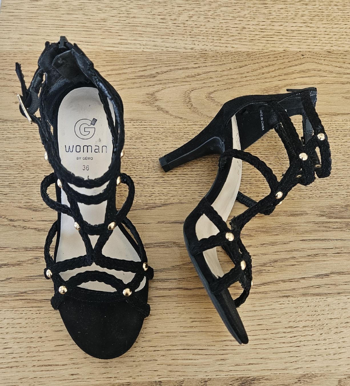 Scarpe da donna: escarpins t.36 – Difettoso da Vétroz venduto da sas_yln5