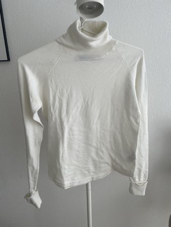 Weicher Strickpullover Rollkragen