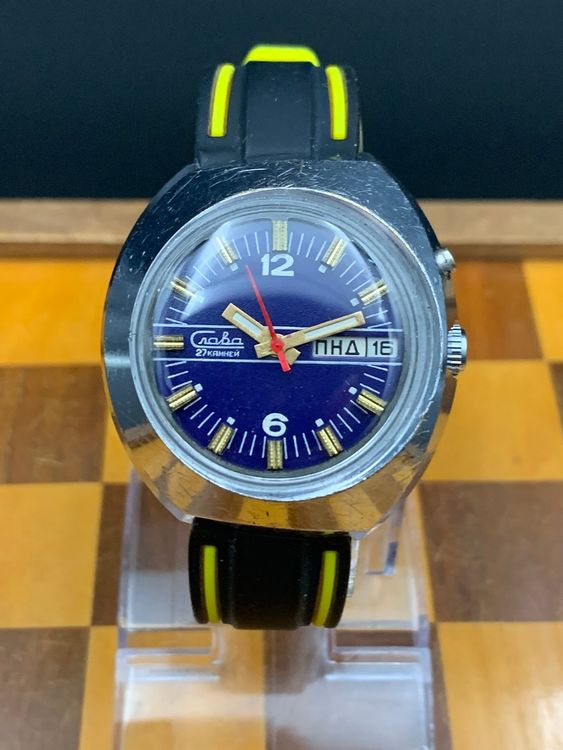 Montre Mécanique Suisse Camy Des Années 70 - Cadran Et Bracelet Dorés - Occasion Pour Femme