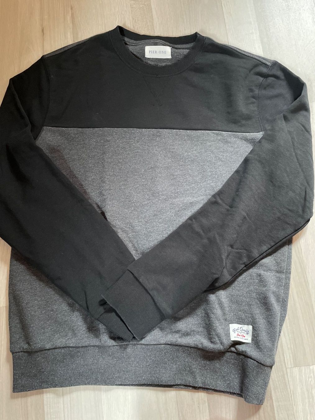 Lotti di vestiti: Pullis 6 Stück Only & Sons/Pier One/GAP/Solid 7 Gr. L – Usato da Kappelen venduto da Waloga 3