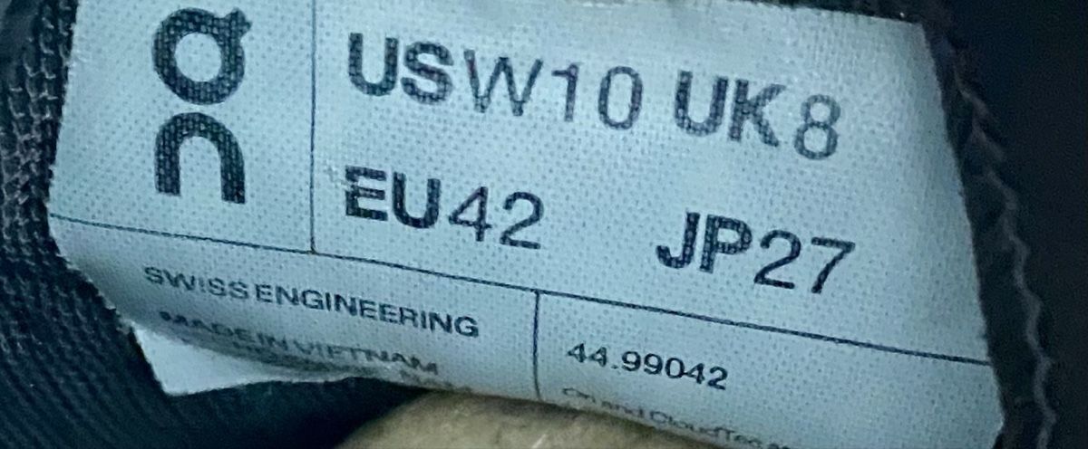 On Scarpe da uomo: Chaussures On Running gris taille 42 – Usato da Lausanne venduto da Lyl-ch 5