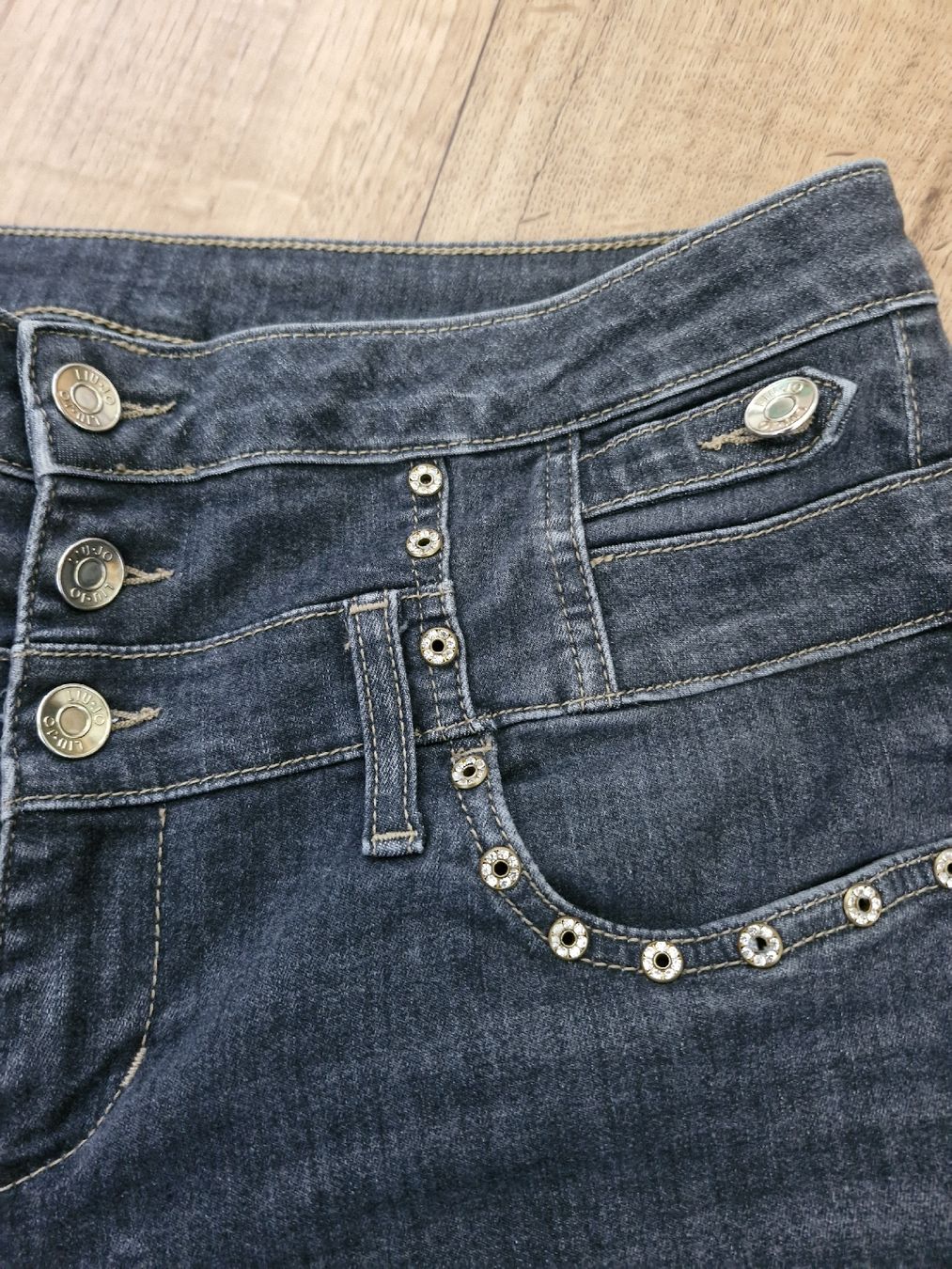 Liu Jo Jeans: jeans Liu Jo taille 40 – Nuovo (secondo la descrizione) da Cudrefin venduto da Jnini12 4