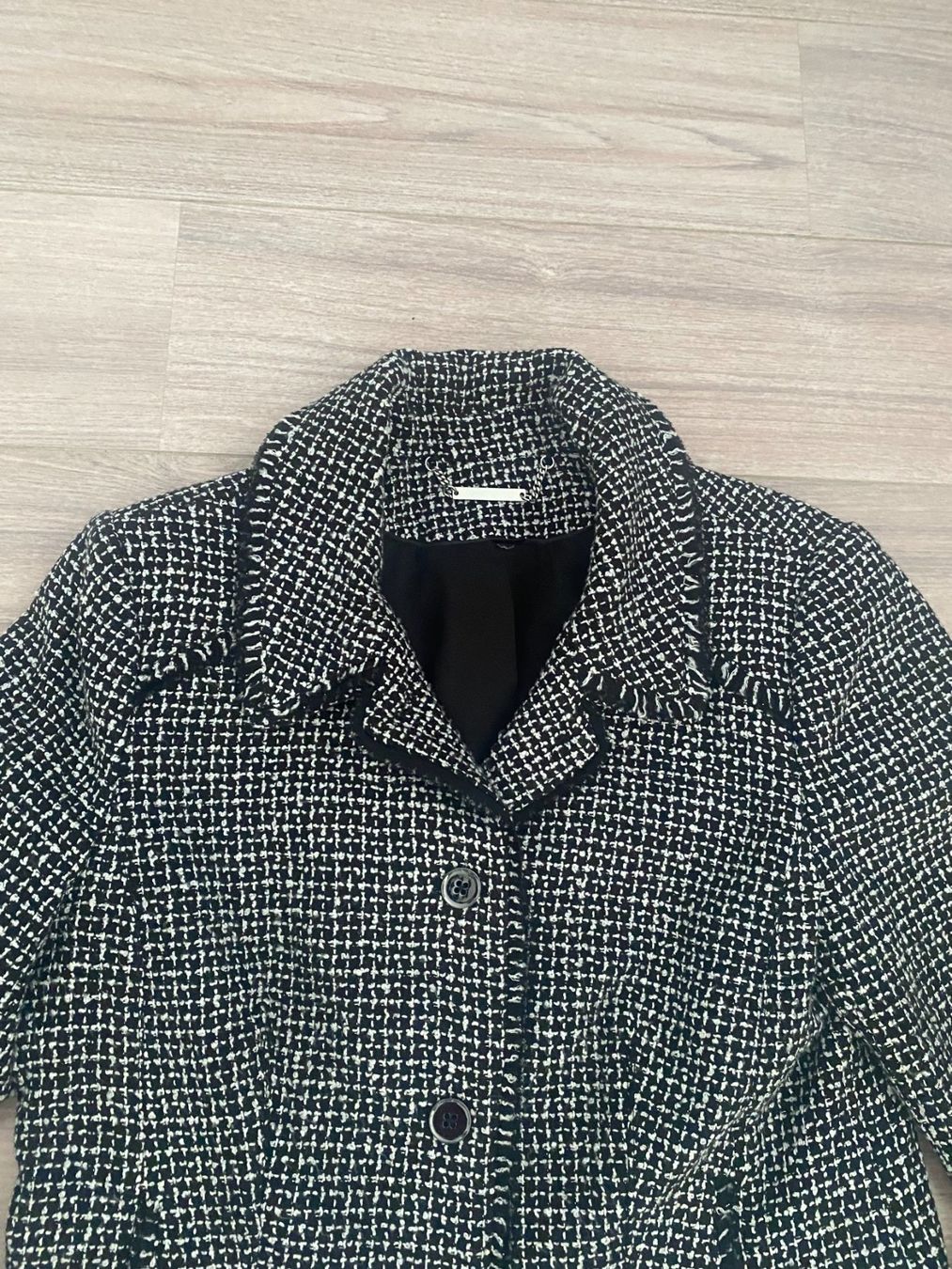 Giacche: Blazer WHITE BLACK Gr. 38 – Usato da Bonstetten venduto da VCLS 2