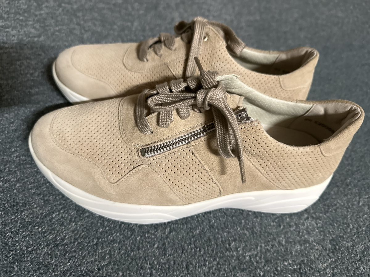 Scarpe da donna: Solidus Damenschuhe in Beige Gr 6.5 – Nuovo e nell'imballaggio originale da Baltschieder venduto da YmroBe 1