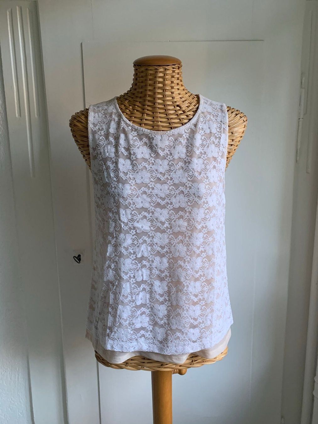 H&M Tops: Spitzentop nude-weiss - 36 – Gebraucht aus Zürich von Diazaio