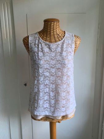 Spitzentop nude-weiss - 36