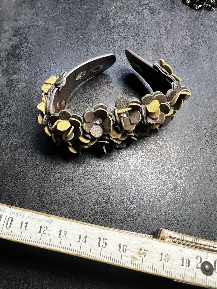 Bracciali & Braccialetti: Armband 2 Leder – Usato da Wettingen venduto da NickInc