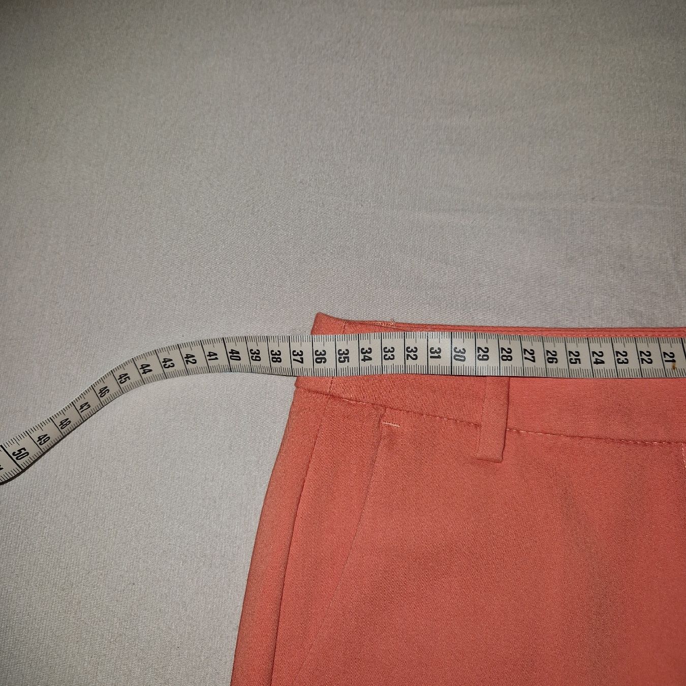 Esprit Pantaloni: Anzughose Esprit Lachsfarben Grösse 32 eher 34 – Usato da Weinfelden venduto da Vini05 2