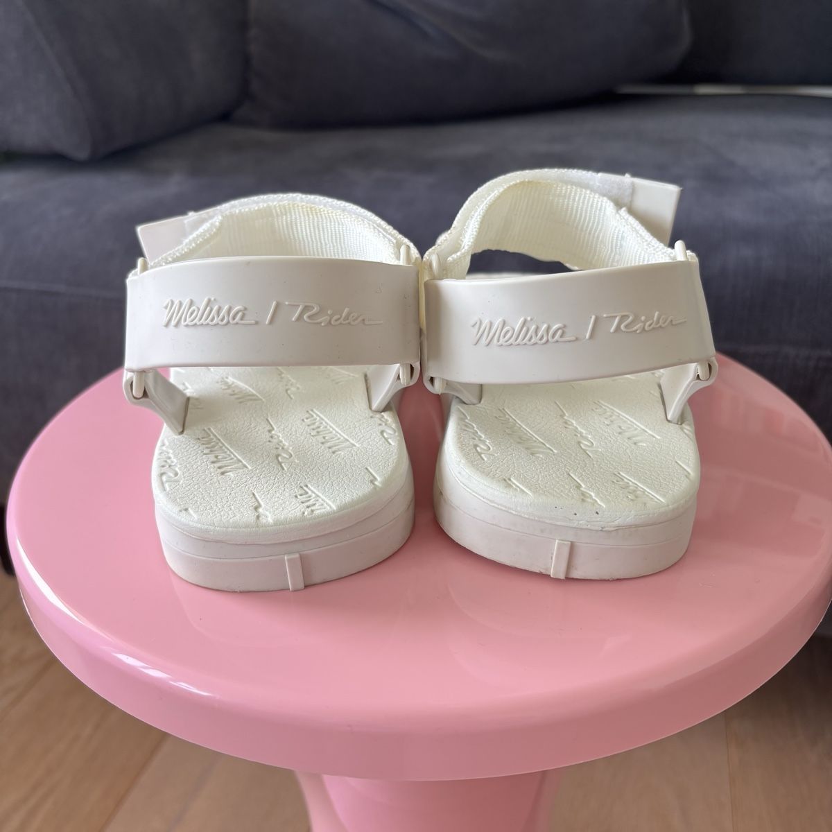 Chaussures femmes: Melissa x Rider Sandalen  – D'occasion à Kilchberg ZH par mer_2bsh 2