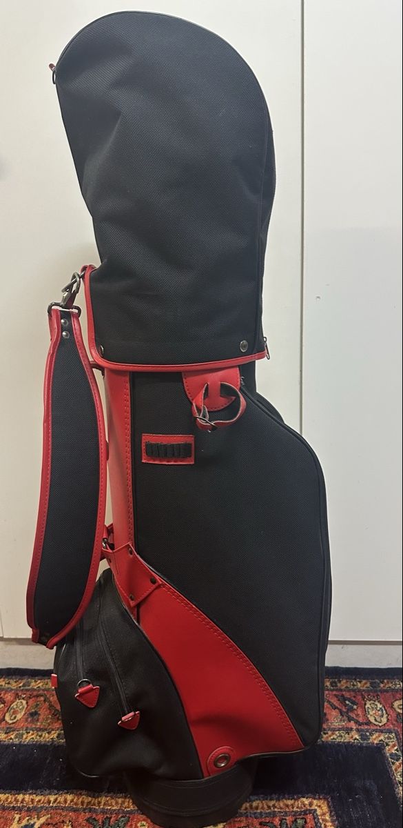 Versace Borse: Versace Sport Golftasche, Top Zustand – Usato da Hausen AG venduto da Nah5yj 5