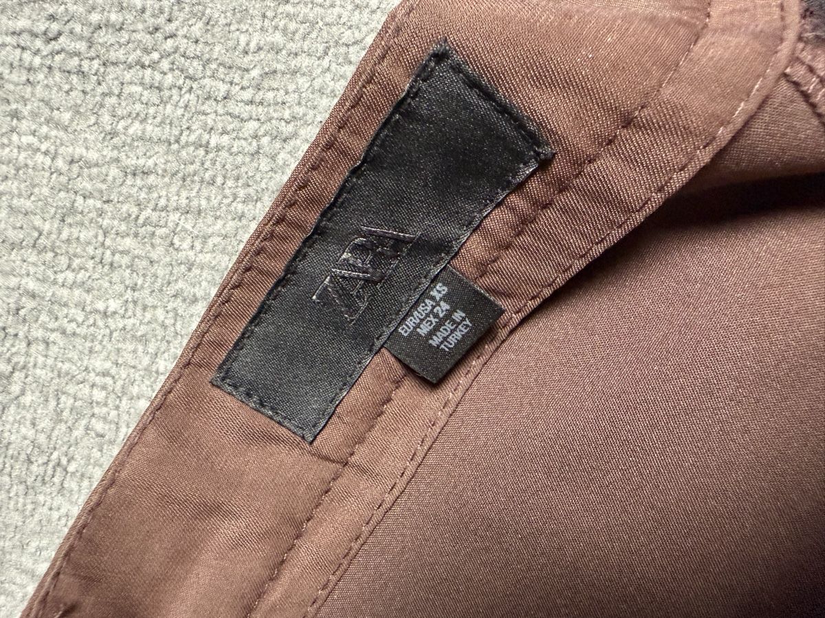 Zara Pantaloni: Brown Zara shorts – Usato da Knonau venduto da Grapesvintage 3