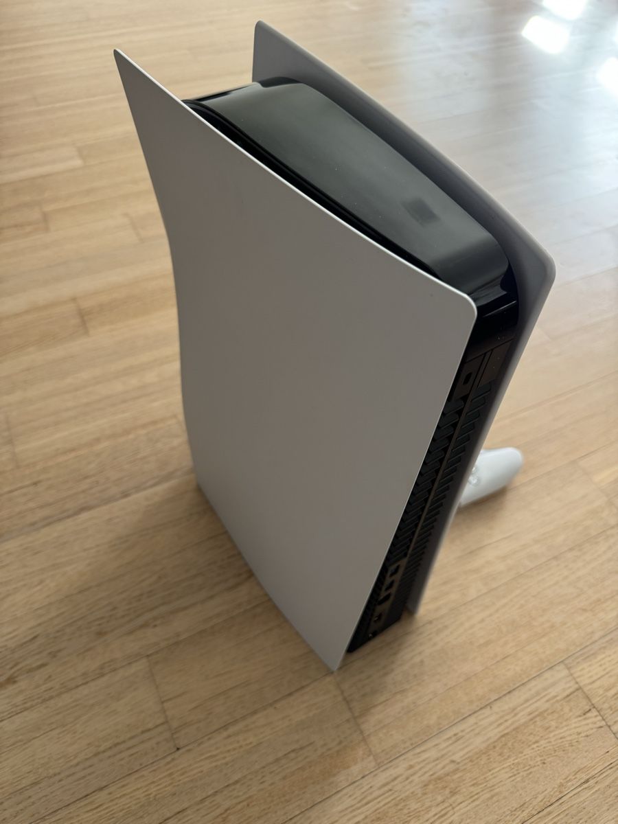 Sony Console: Sony PlayStation 5 Konsole mit Controller gebraucht – Usato da Dietikon venduto da User08953 1