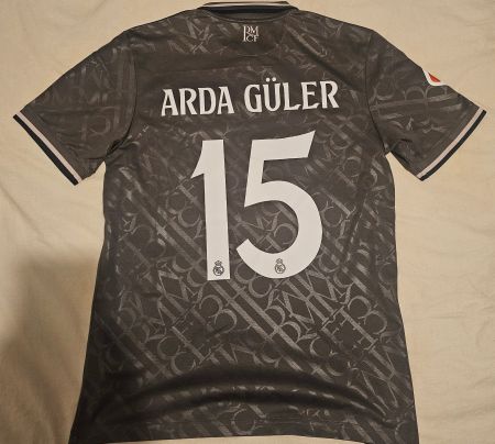 Maillot Real Madrid third saisons 2024 -2025 / 15 Arda Güler