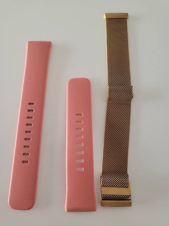 Smartwatch: Neuwertige Fitbit Versa 3 – Usato da Rheinfelden venduto da taentscha 2