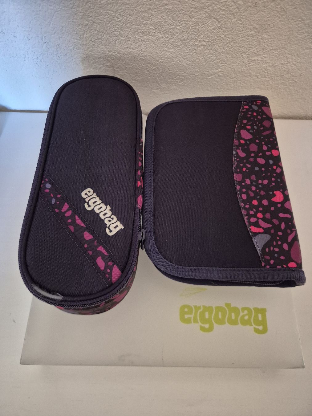 Ergobag Borse & Zaini: ergobag pack Schulranzen lila pink inkl. Kletties – Usato da Rotkreuz venduto da felixbucher01 2