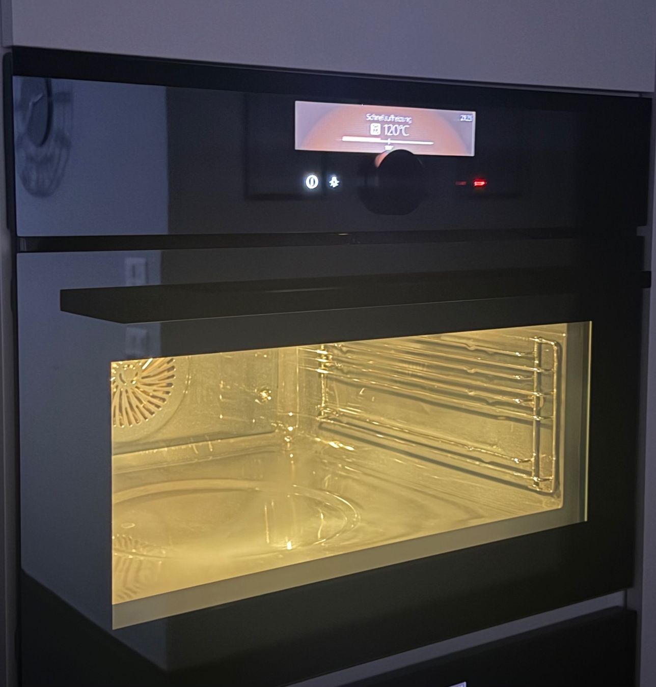 Electrolux Forni: Electrolux Einbaubackofen Schwarz Spiegel – Nuovo (secondo la descrizione) da Möriken AG venduto da esr_q95s 6