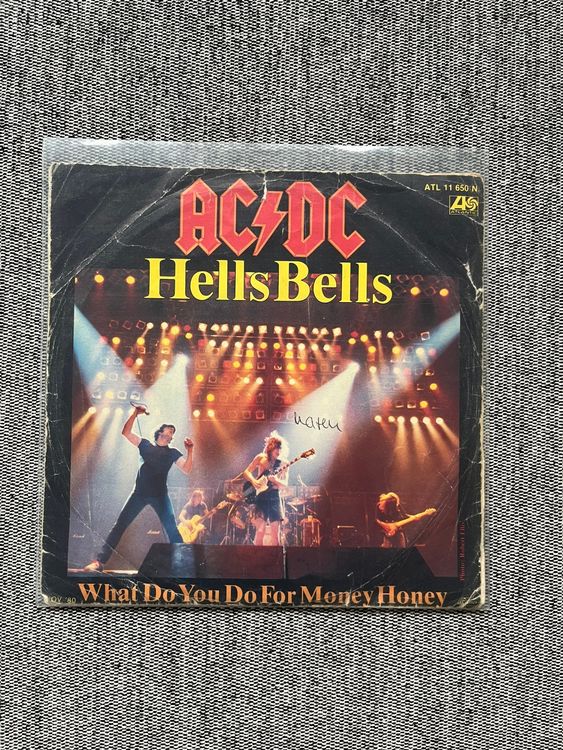 AC/DC – Hells Bells - Single (Gebraucht) in Zofingen für CHF 14.9 – mit ...
