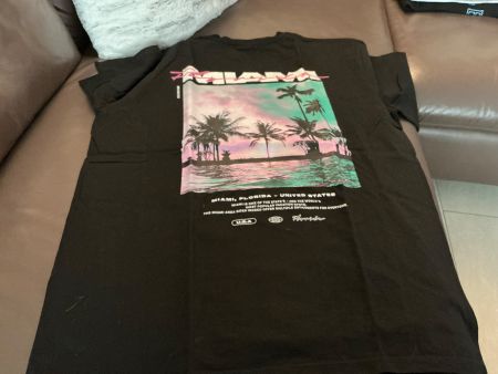Schwarzes T-Shirt mit Miami-Print, Top Zustand, Gr.L