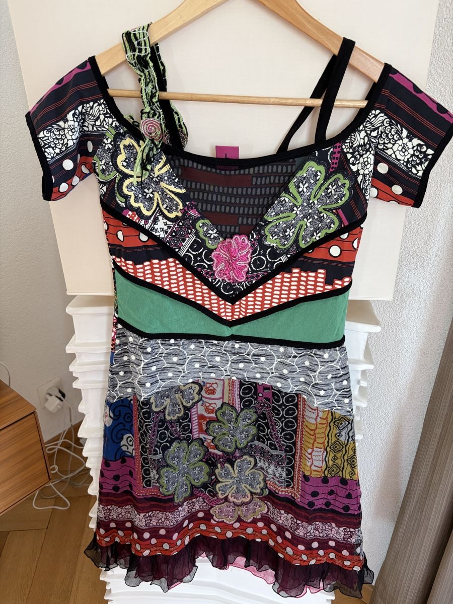 Vestiti: Buntes Sommerkleid Gr. M – Nuovo (secondo la descrizione) da Muttenz venduto da cho_xj52