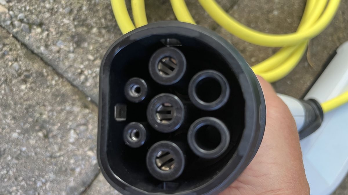 Unità & Adattatore: Ladeadapter ElektroAuto 230V Schuko-stecker – Usato da Thun venduto da Peters02 2