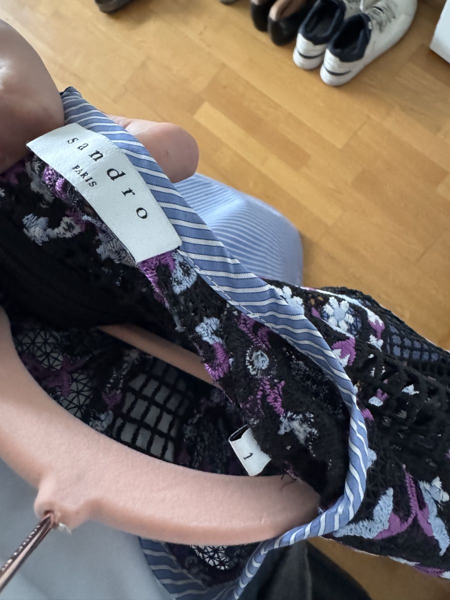Sandro Top: Sandro Paris Bluse, Gr. 1, neuwertig – Nuovo (secondo la descrizione) da Zürich venduto da ERueff 4
