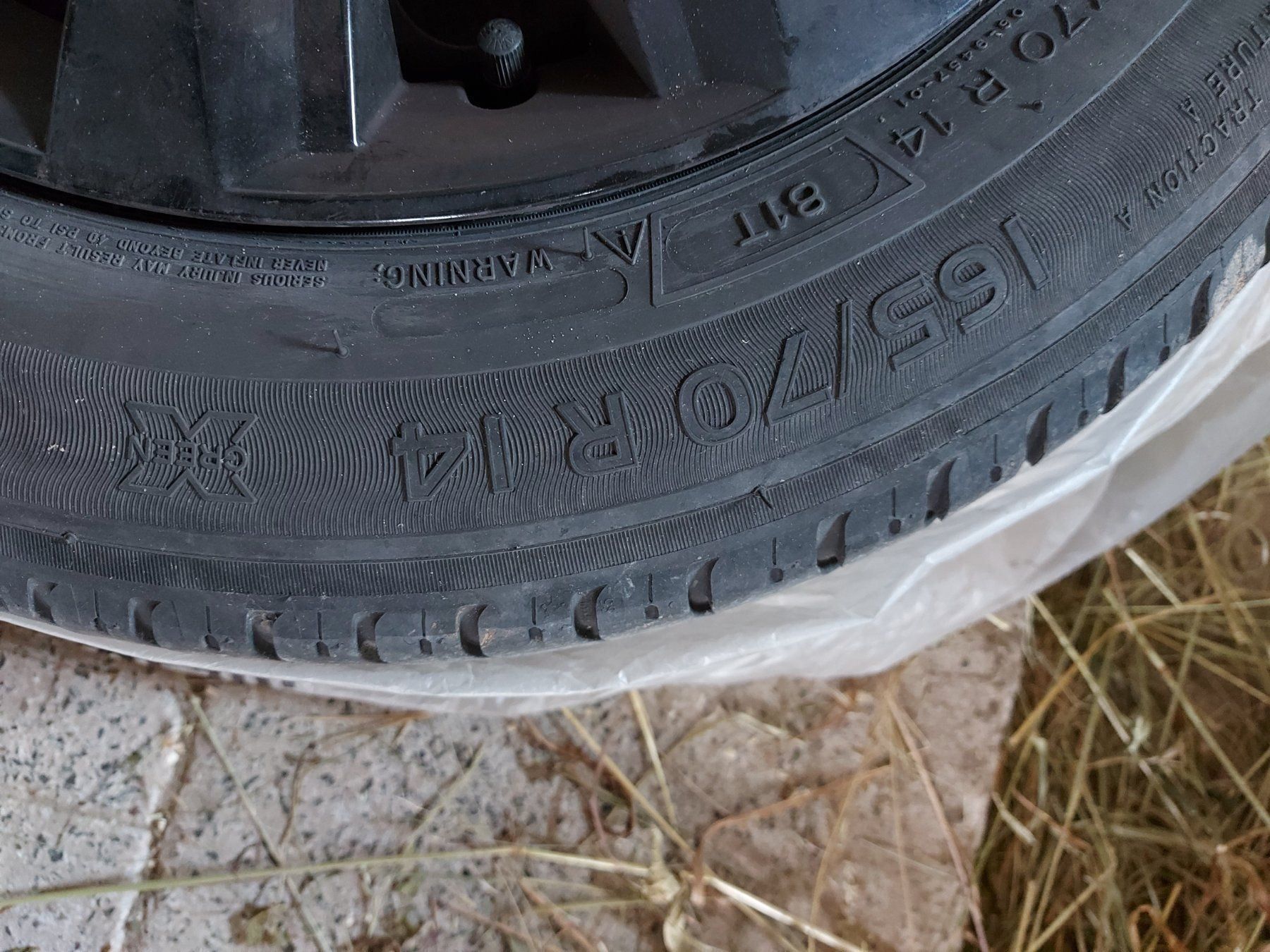Cerchioni: 4 Stahlfelgen mit Reifen 14" – Usato da Wohlenschwil venduto da Lexah 1