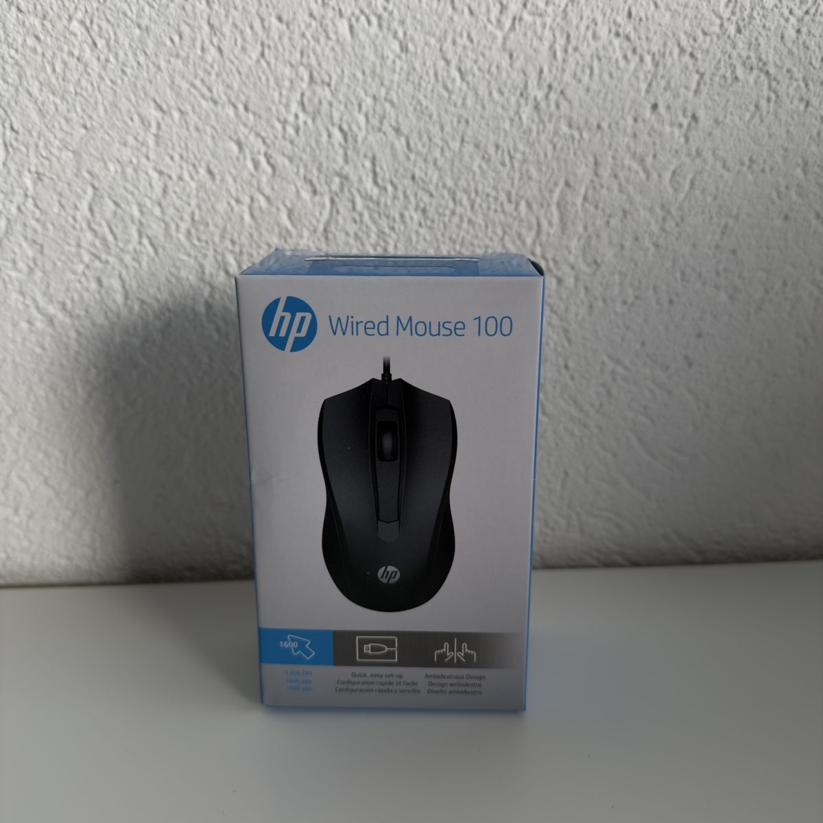 Hewlett Packard Mouse: HP Wired Mouse 100, plusieurs en stock – Nuovo (secondo la descrizione) da Vevey venduto da diogodasilva_