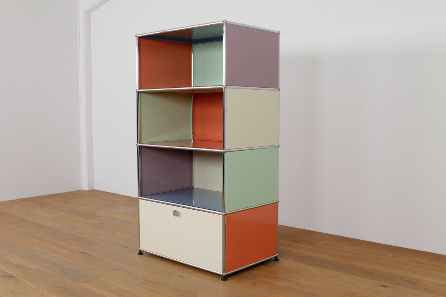 USM Regale: USM Haller Regal // UPCYCLED! // NEUE FARBEN – Neu (gemäss Beschreibung) aus Affoltern am Albis von StudioStandard 1