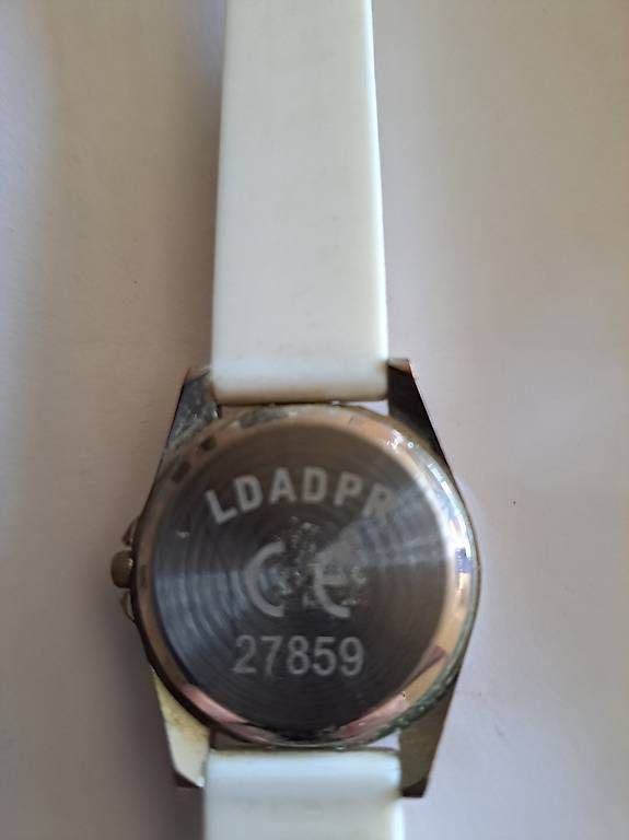 Montres: Montre – D'occasion à La Chaux-de-Fonds par atipik 1