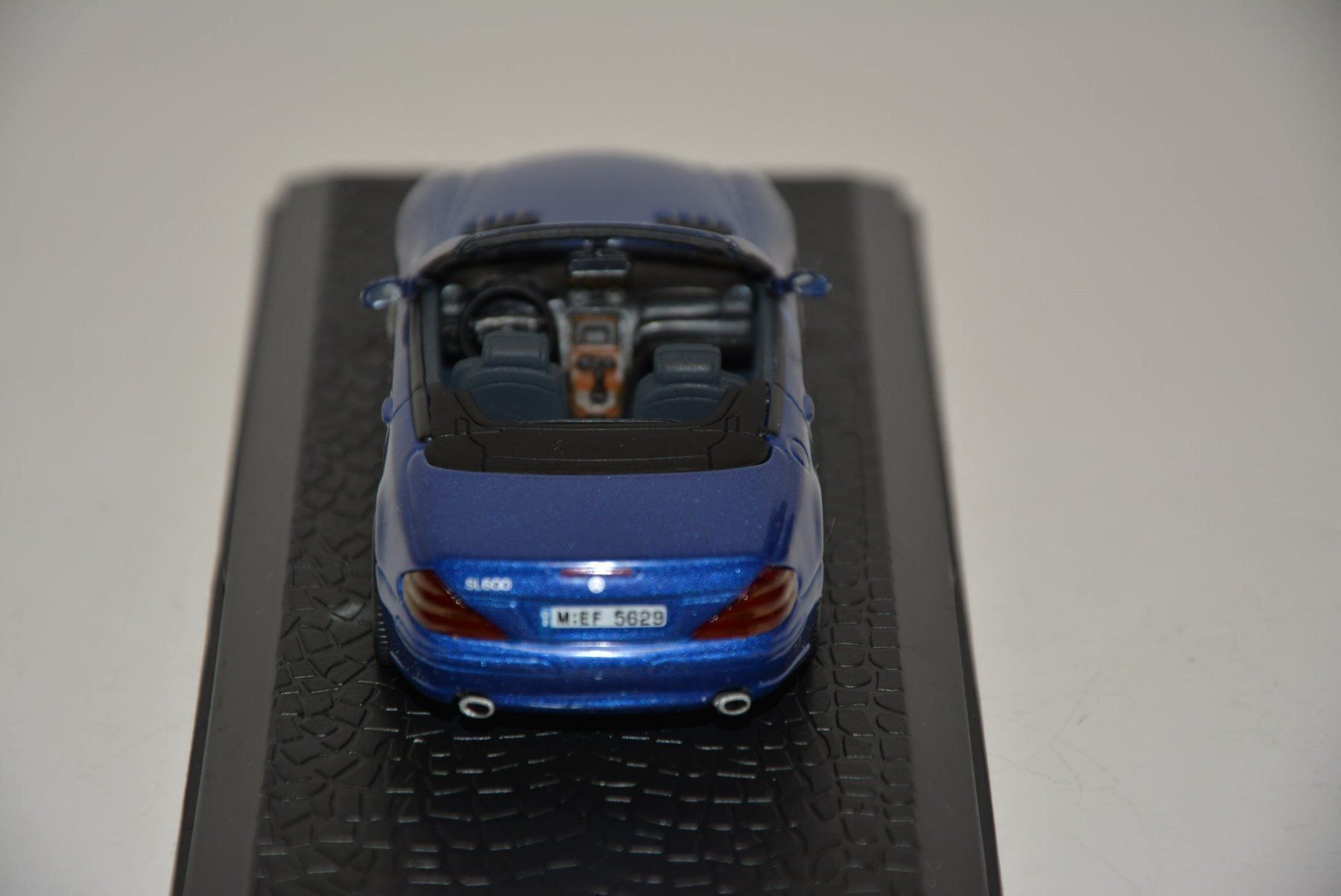 Mercedes-Benz Modellini d'auto: Mercedes Benz SL600 2003 , 1:43 – Nuovo (secondo la descrizione) da Goldach venduto da Feivel9 7