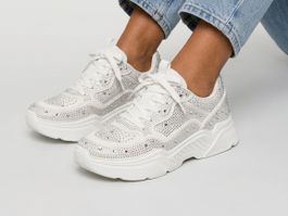 Ashton Aubry Sneakers mit Strass Weiss Grösse 41