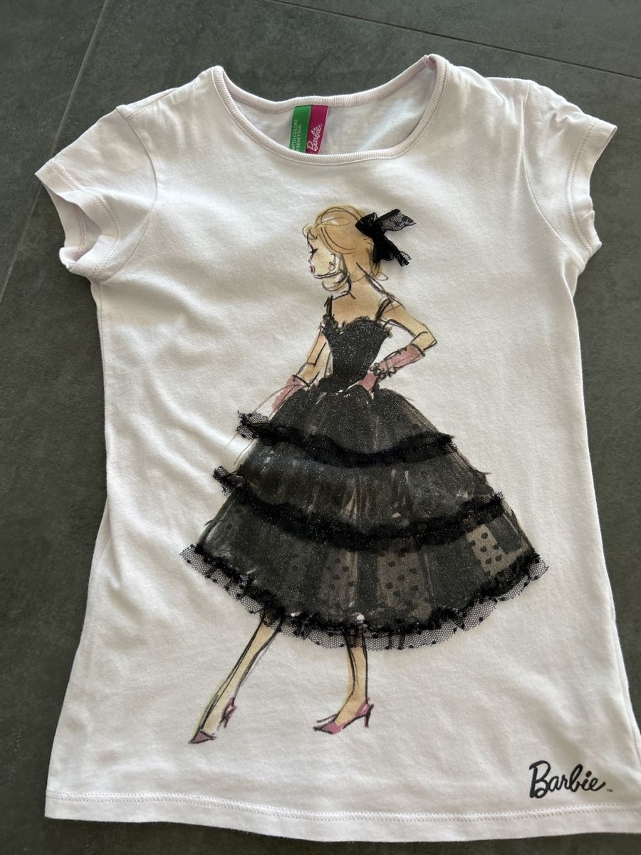 Lotti & Set di vestiti: Très joli set Barbie Benetton 120 cm – Usato da Yens venduto da Chriis 1