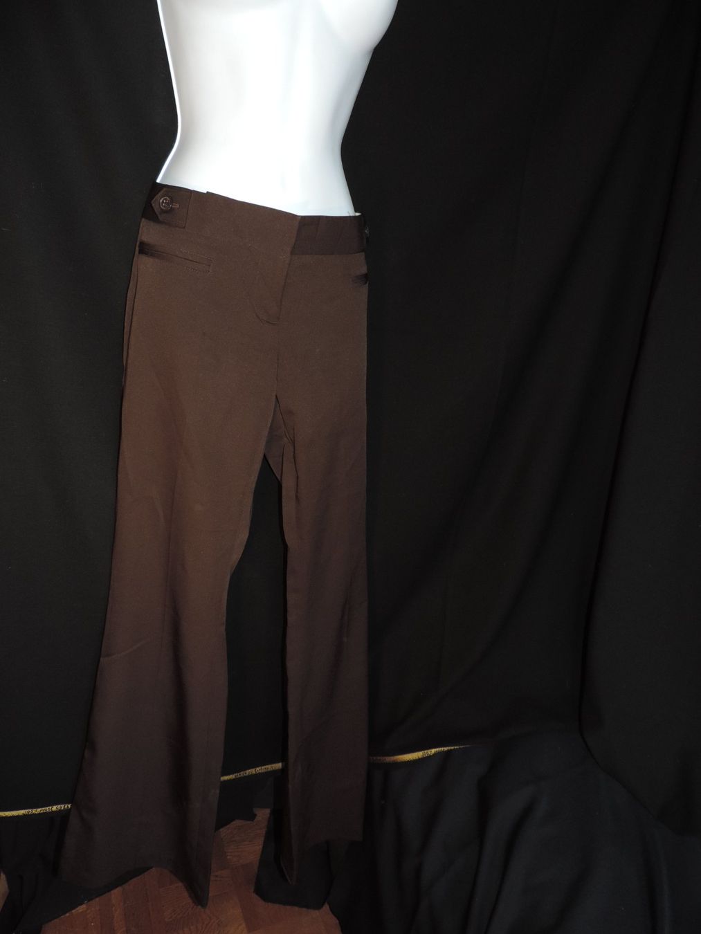 Pantaloni: pantalon droit brun – Usato da Genève venduto da Axelle333 4