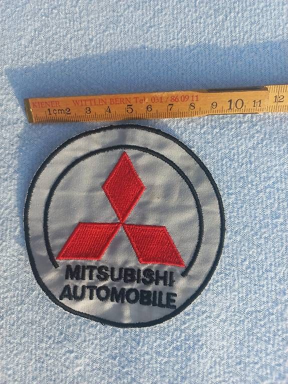 Placchette & Badge: Aufnäher Mitsubishi Automobile / Textil / Young- Oldtimer – Usato da Frauenkappelen venduto da Chruetzhubel 1