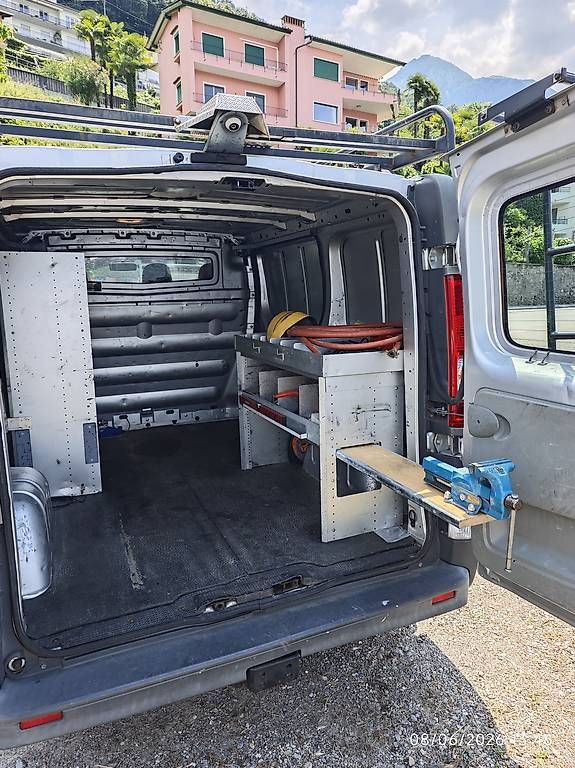 Veicoli commerciali: Renault trafic MFK 06.2026 – Usato da Taverne venduto da mar_v68c 4