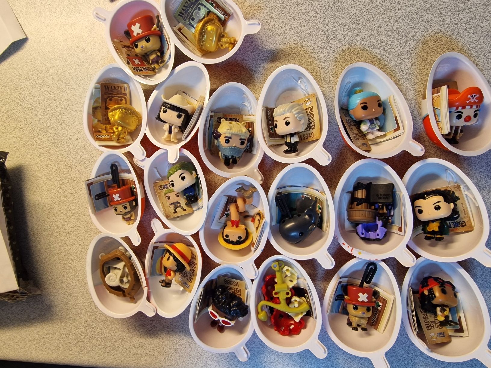 Funko Statuette: Kinderjoy One piece Sammlung – Nuovo e nell'imballaggio originale da Arbon venduto da LucaItaliano93
